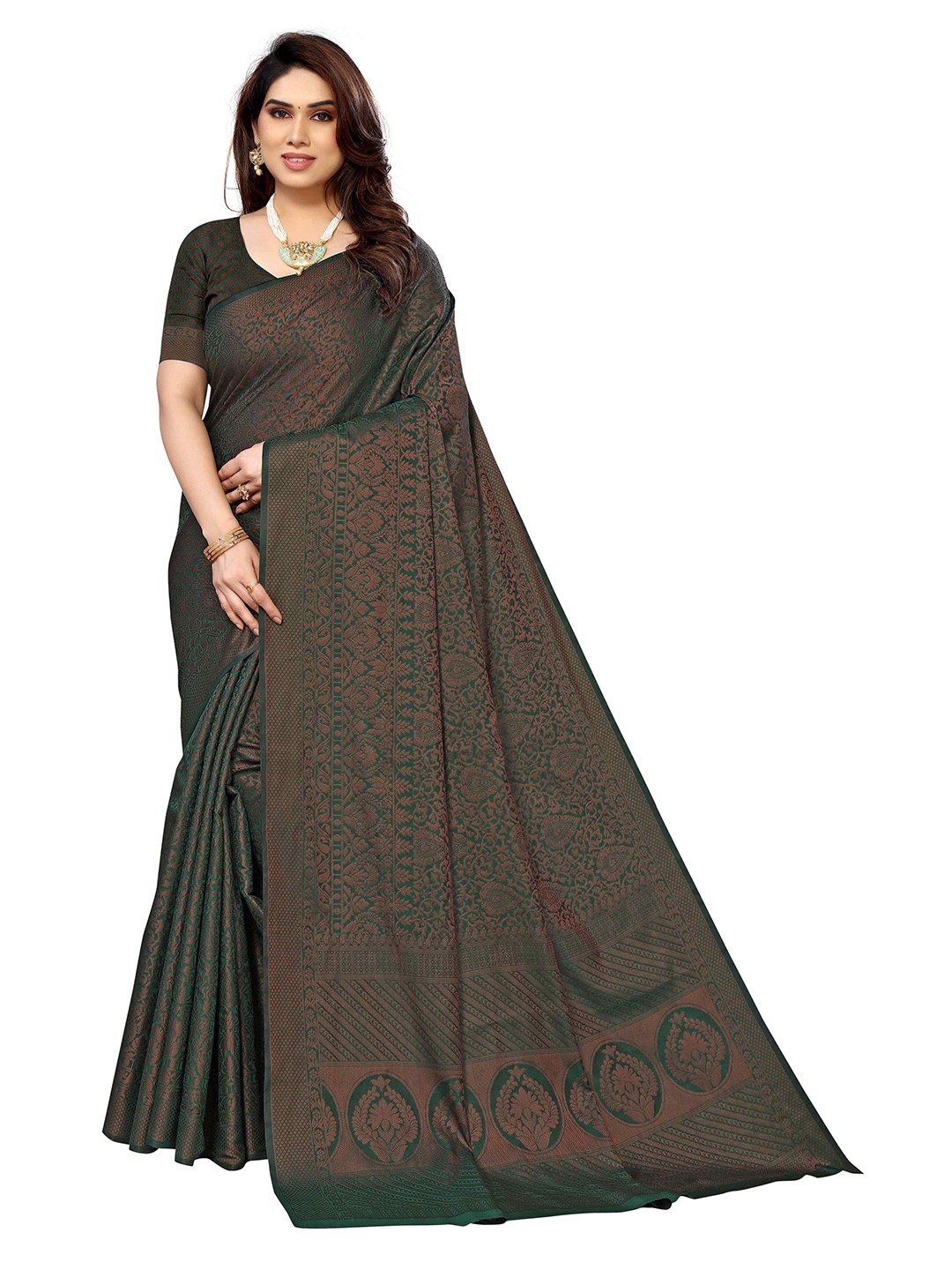 

KALINI Ethnic Motifs Woven Design Zari Kanjeevaram Saree, Green