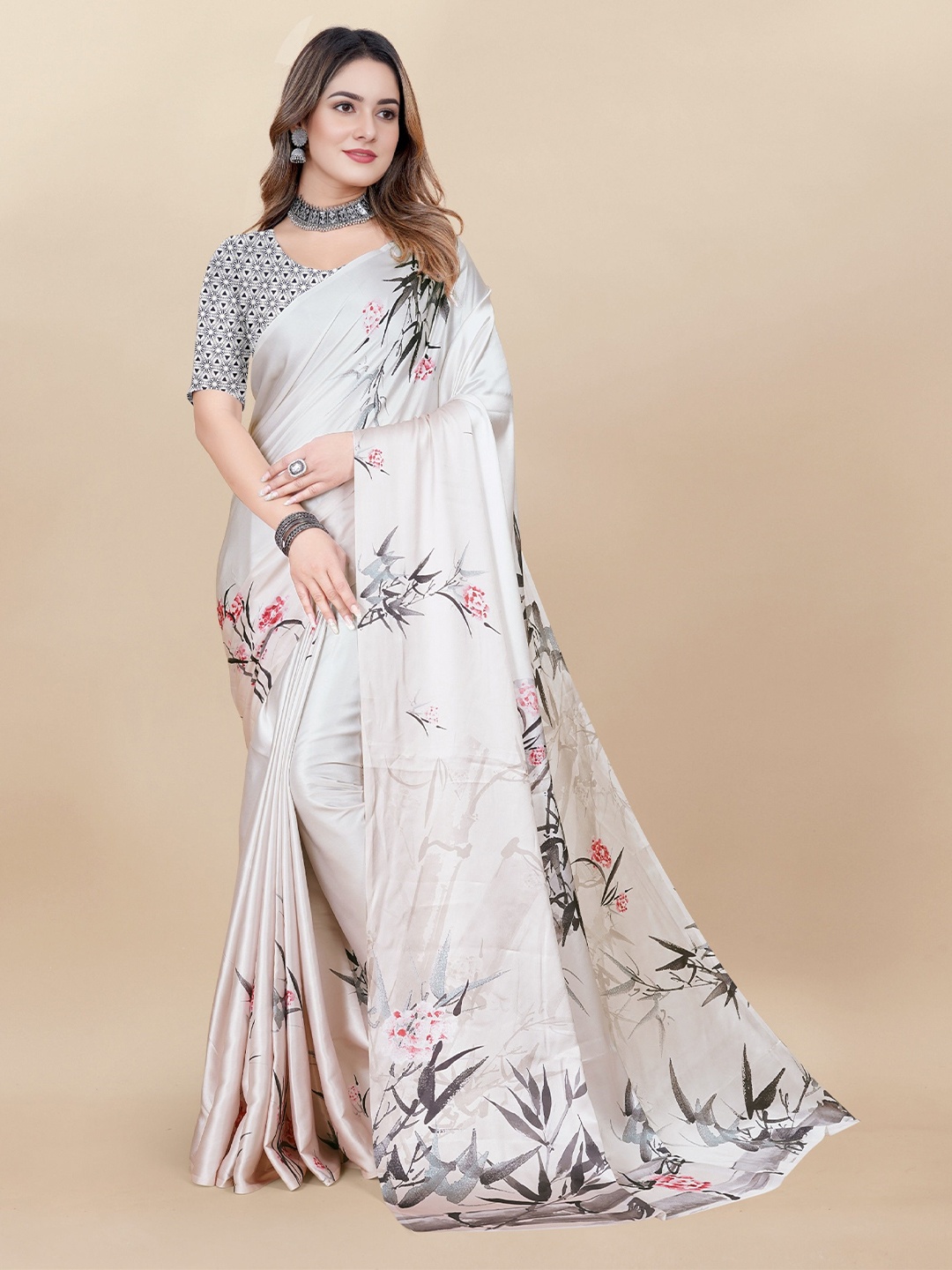 

V3 FASHION STUDIO Floral Printed Satin Saree, Off white