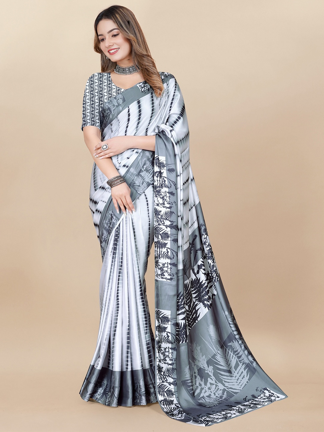 

V3 FASHION STUDIO Tie and Dye Satin Saree, Grey