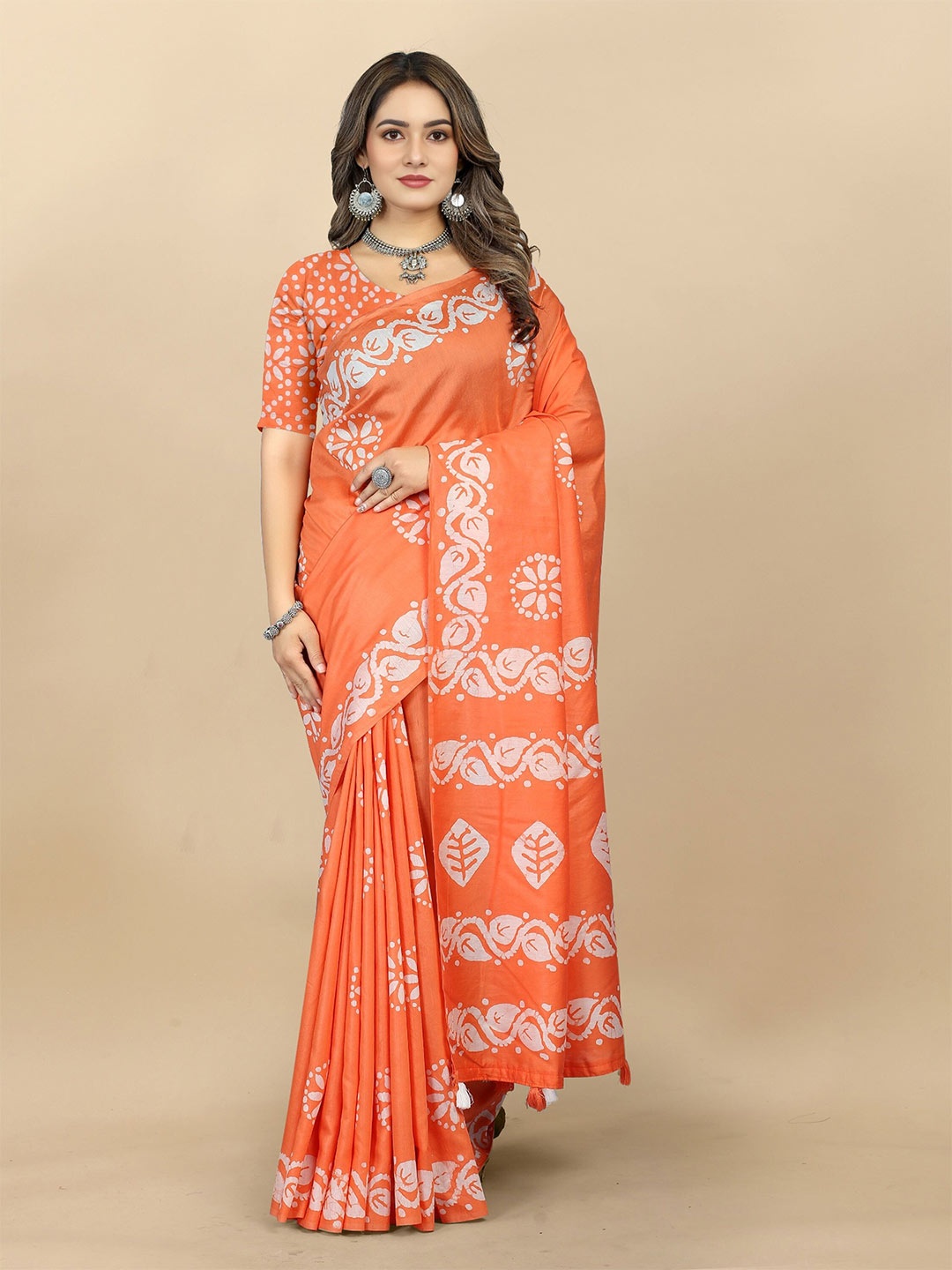 

V3 FASHION STUDIO Batik Pure Cotton Saree, Peach