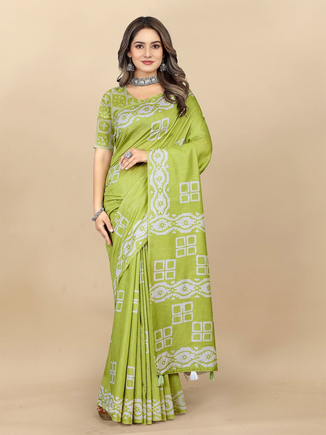 

V3 FASHION STUDIO Batik Printed Pure Cotton Maheshwari Saree, Olive