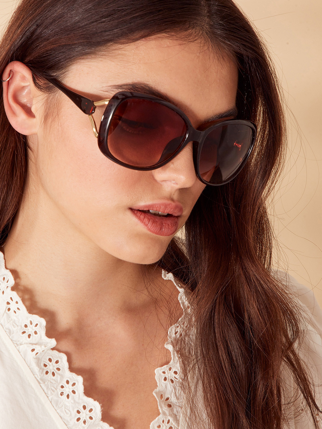

Accessorize Women Butterfly Sunglasses with UV Protected Lens MA-59300727001, Brown