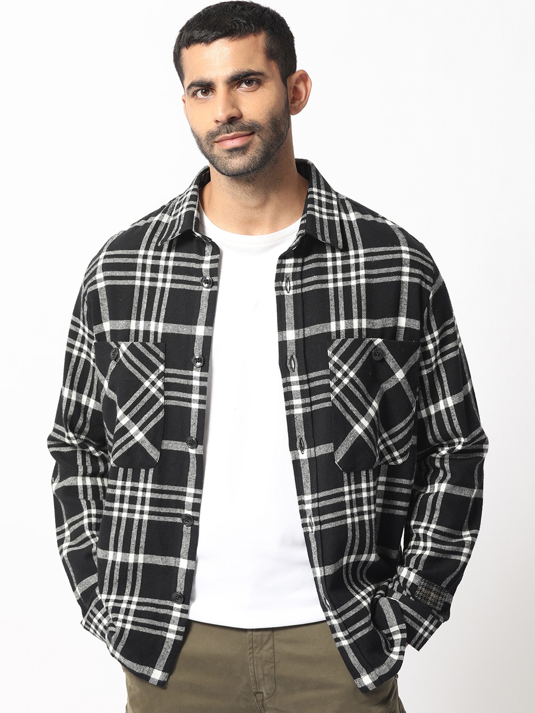 

RARE RABBIT Men Rousso Checked Spread Collar Cotton Tailored Shacket, Black