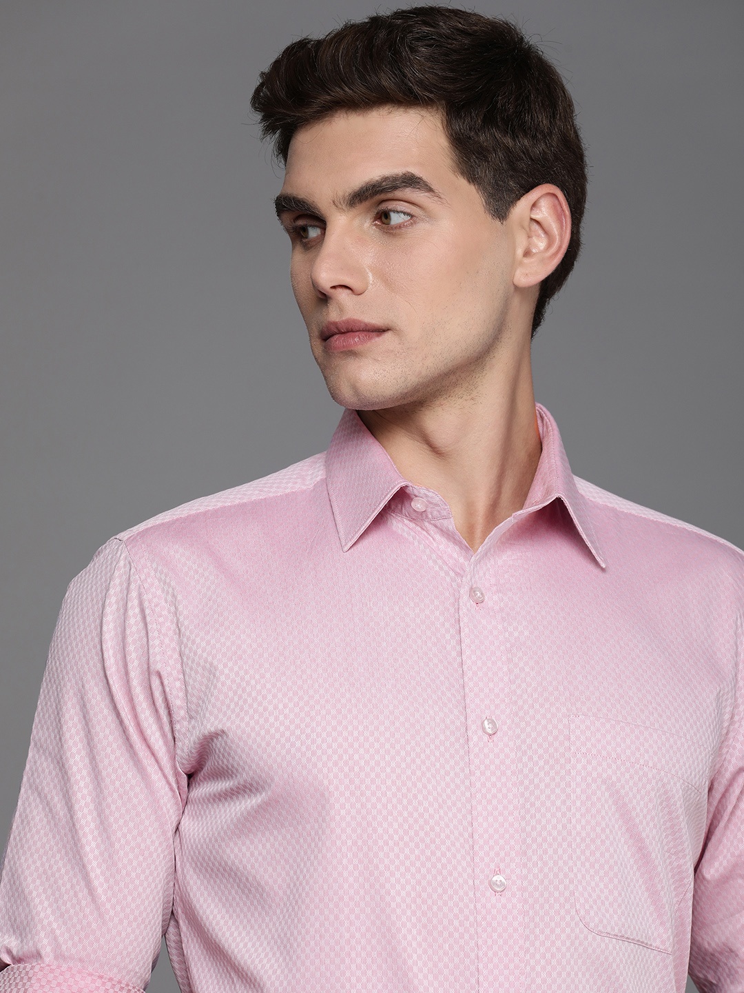 

Raymond Pure Cotton Textured Slim Fit Opaque Formal Shirt, Pink