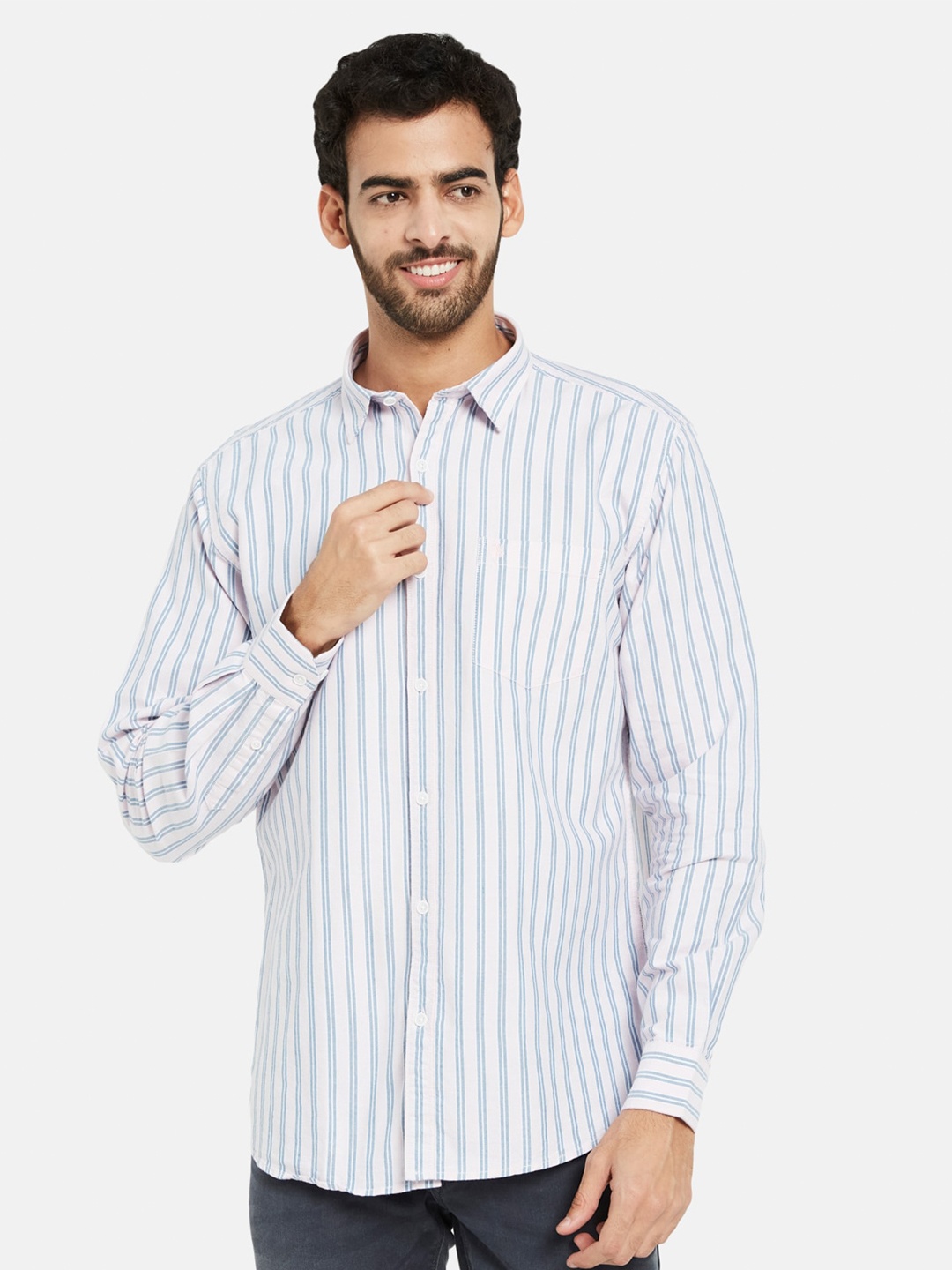 

METTLE Vertical Striped Spread Collar Cotton Casual Shirt, White