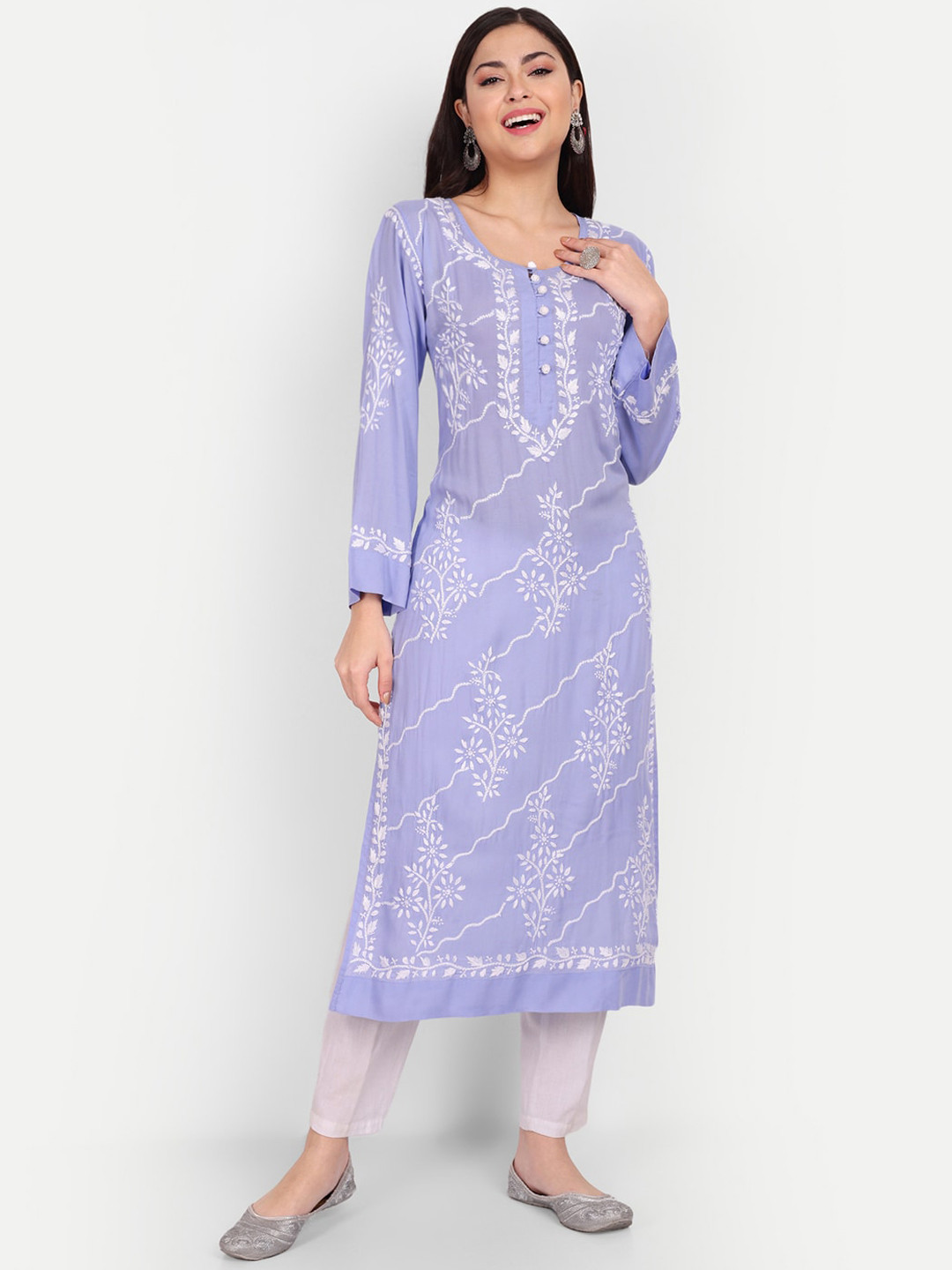 

Indiankala4u Floral Embroidered Modal Cotton Kurta, Lavender