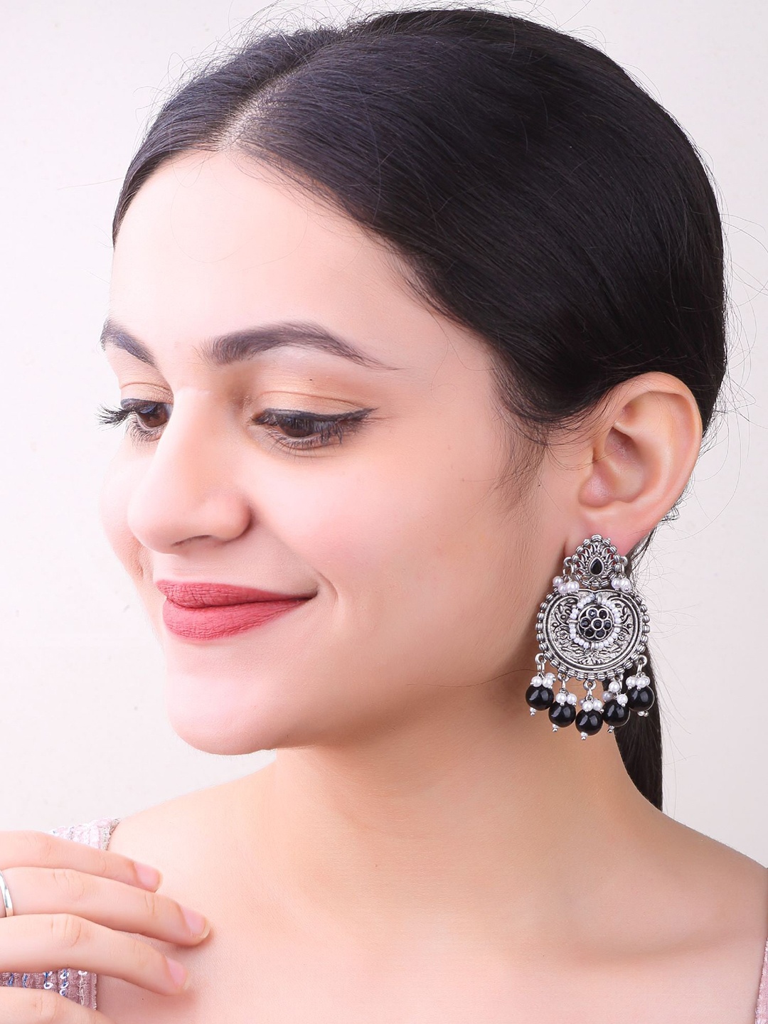 

GRIIHAM Contemporary Stainless Steel Studs Earrings, Black