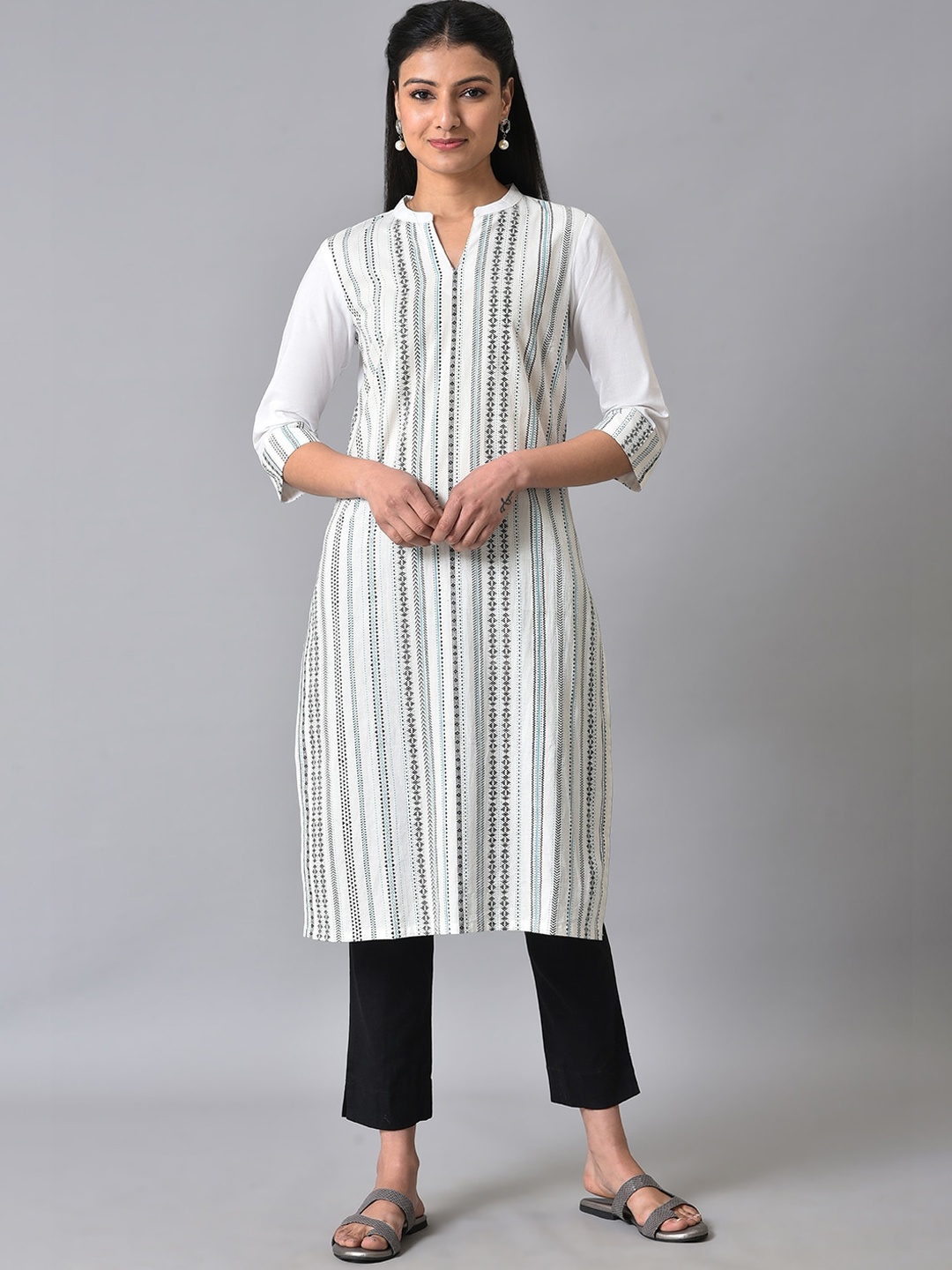 

AURELIA Geometric Printed Pure Cotton Kurta, White