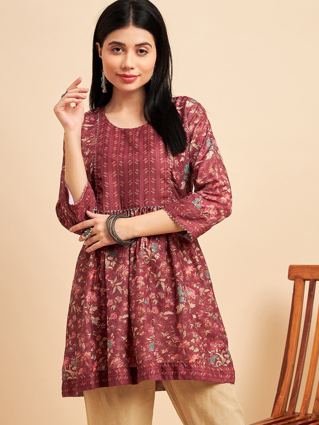

Sangria Maroon Floral Printed A-line Short Kurti