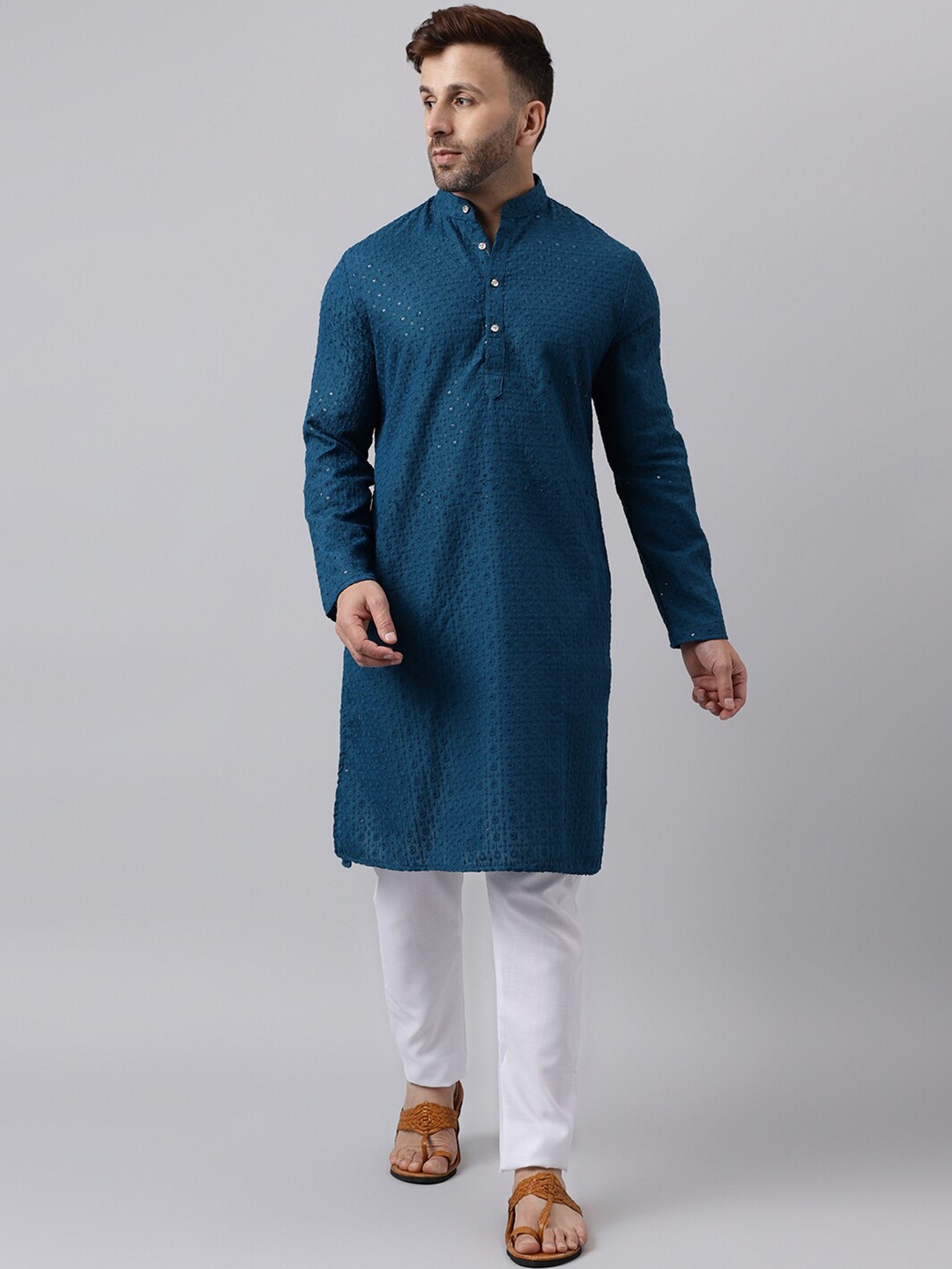 

Hangup Ethnic Motifs Embroidered Band Collar Sequinned Straight Kurta with Trouser, Blue