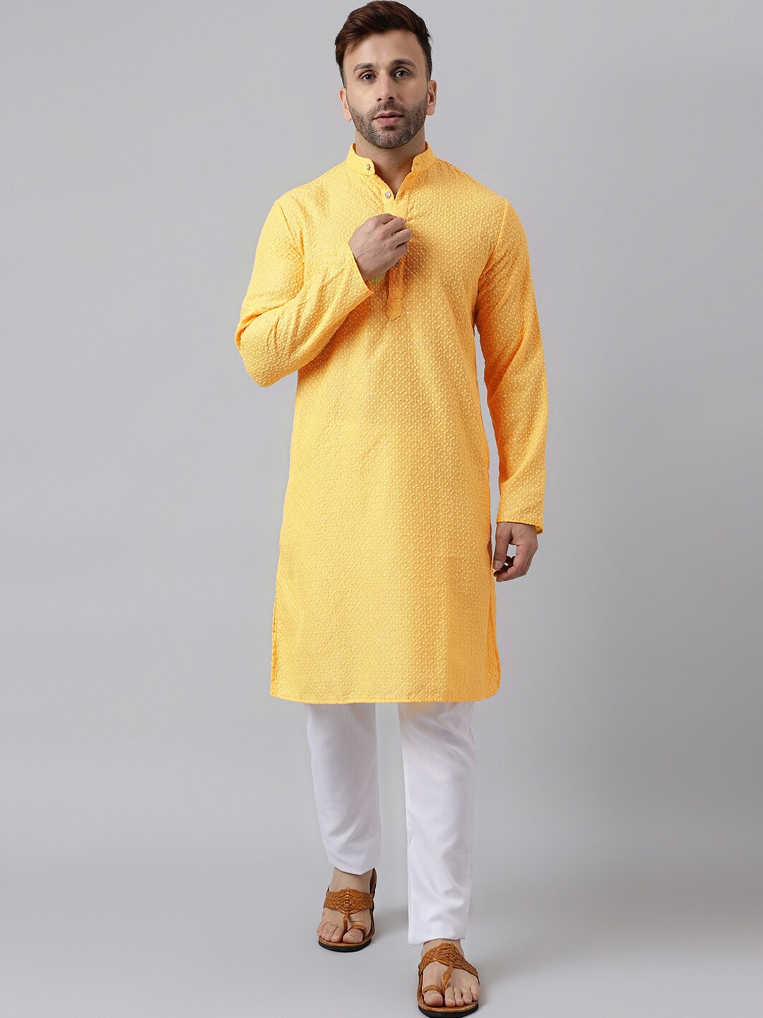 

Hangup Ethnic Motifs Embroidered Thread Work Kurta With Trousers, Yellow
