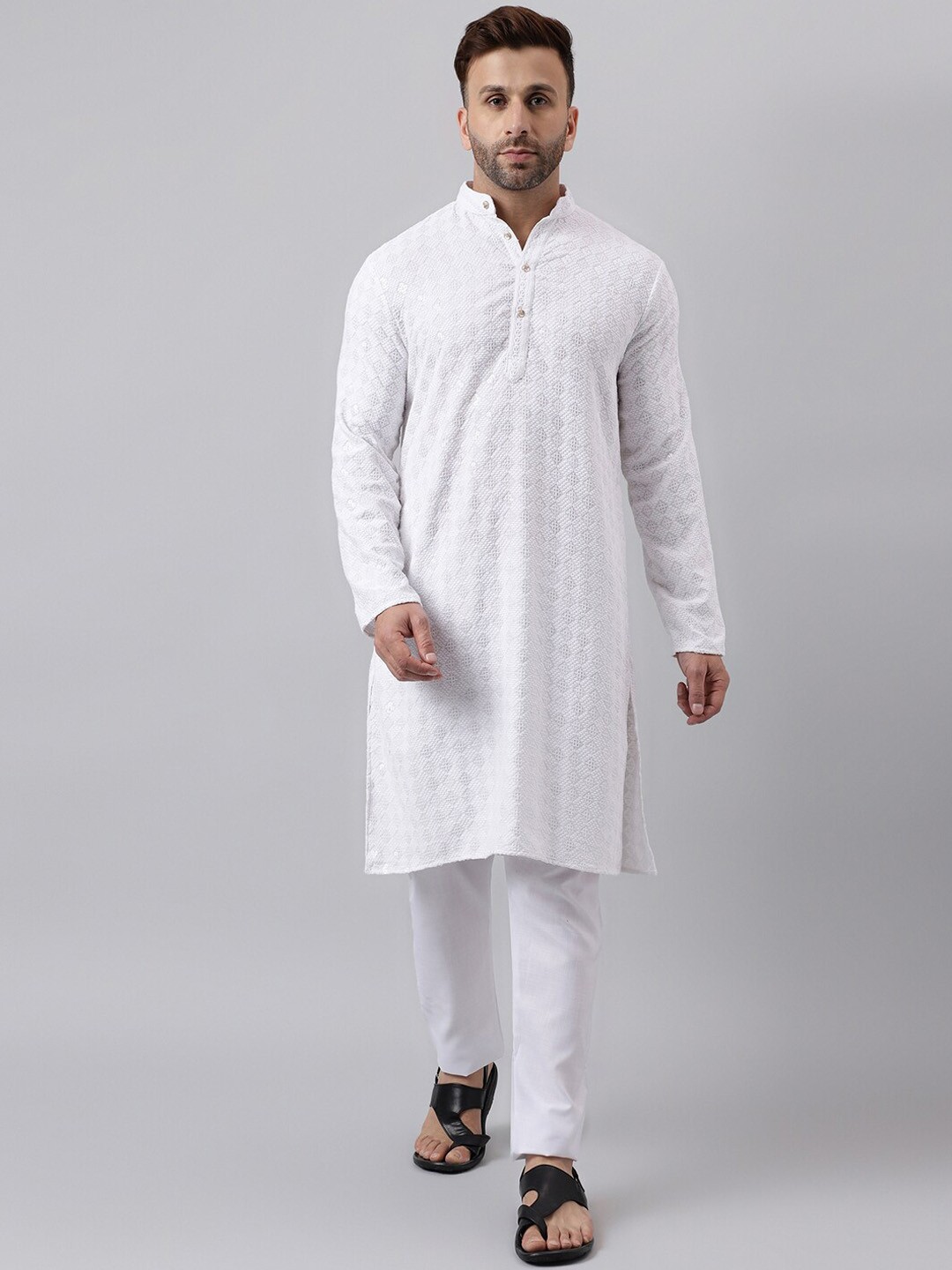 

Hangup Geometric Embroidered Thread Work Mandarin Collar Kurta With Pyjamas, White
