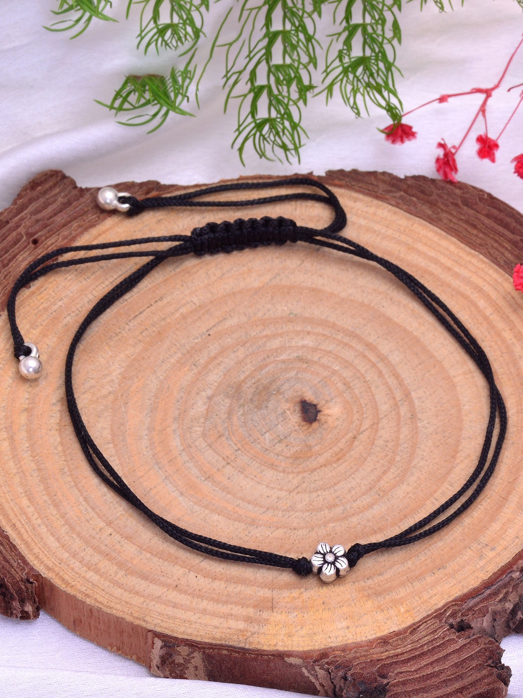 

Abhooshan Silver-Plated Thread Anklet