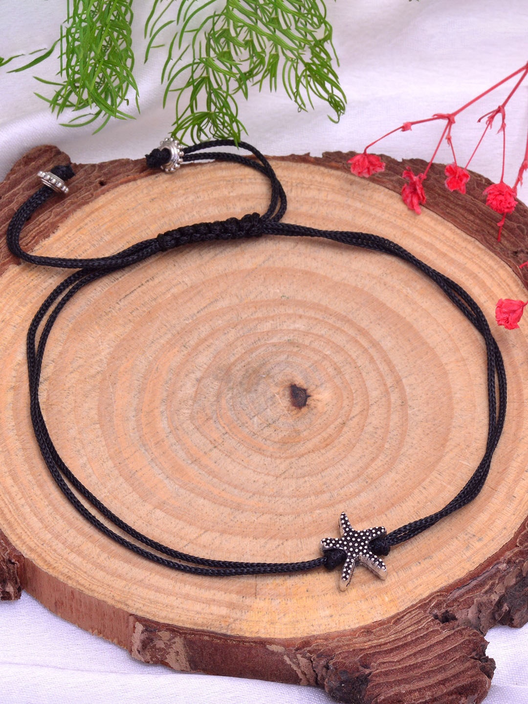 

Abhooshan Silver-Plated Oxidized Anklet
