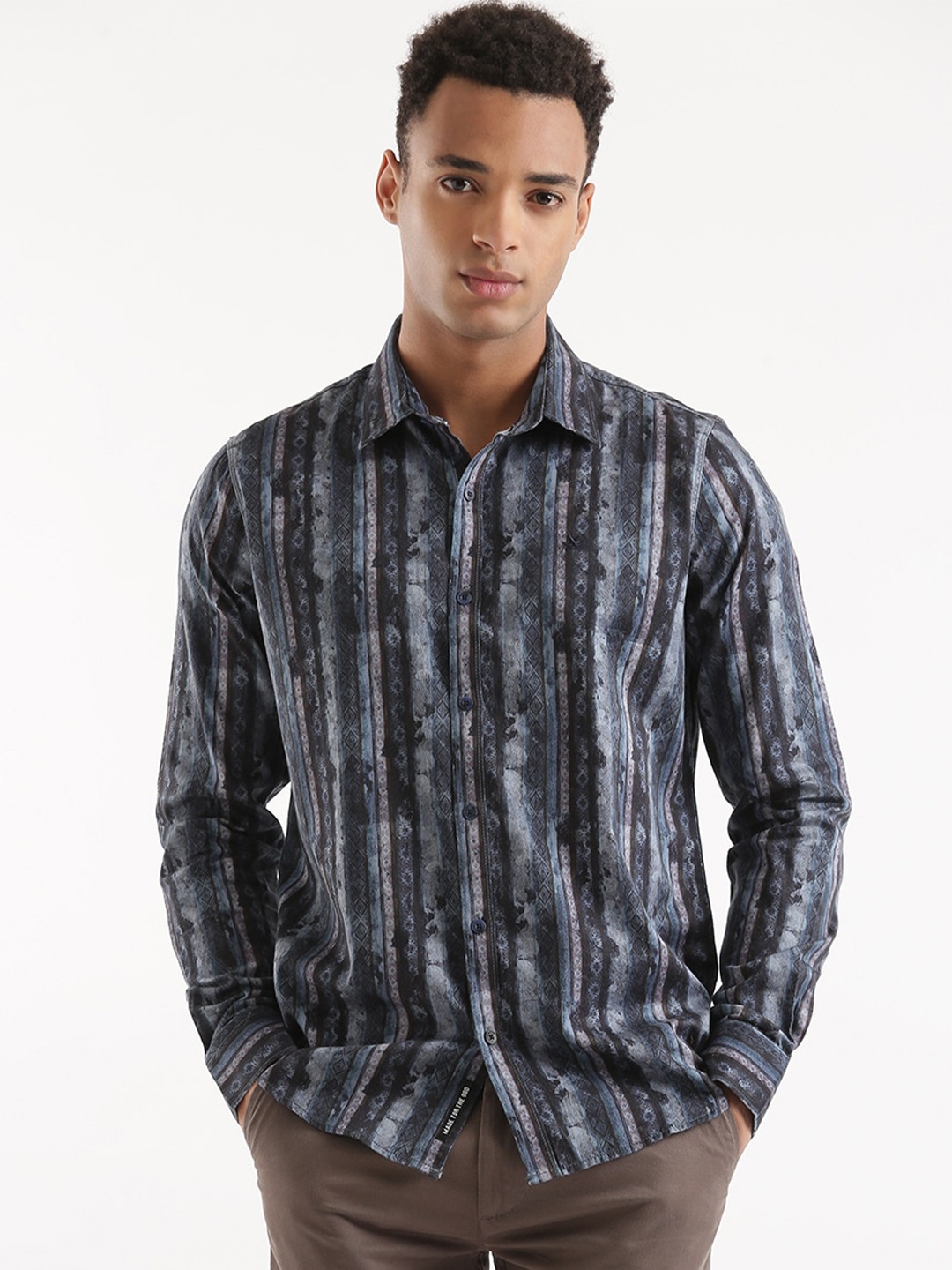 

WROGN Slim Fit Abstract Printed Linen Casual Shirt, Blue