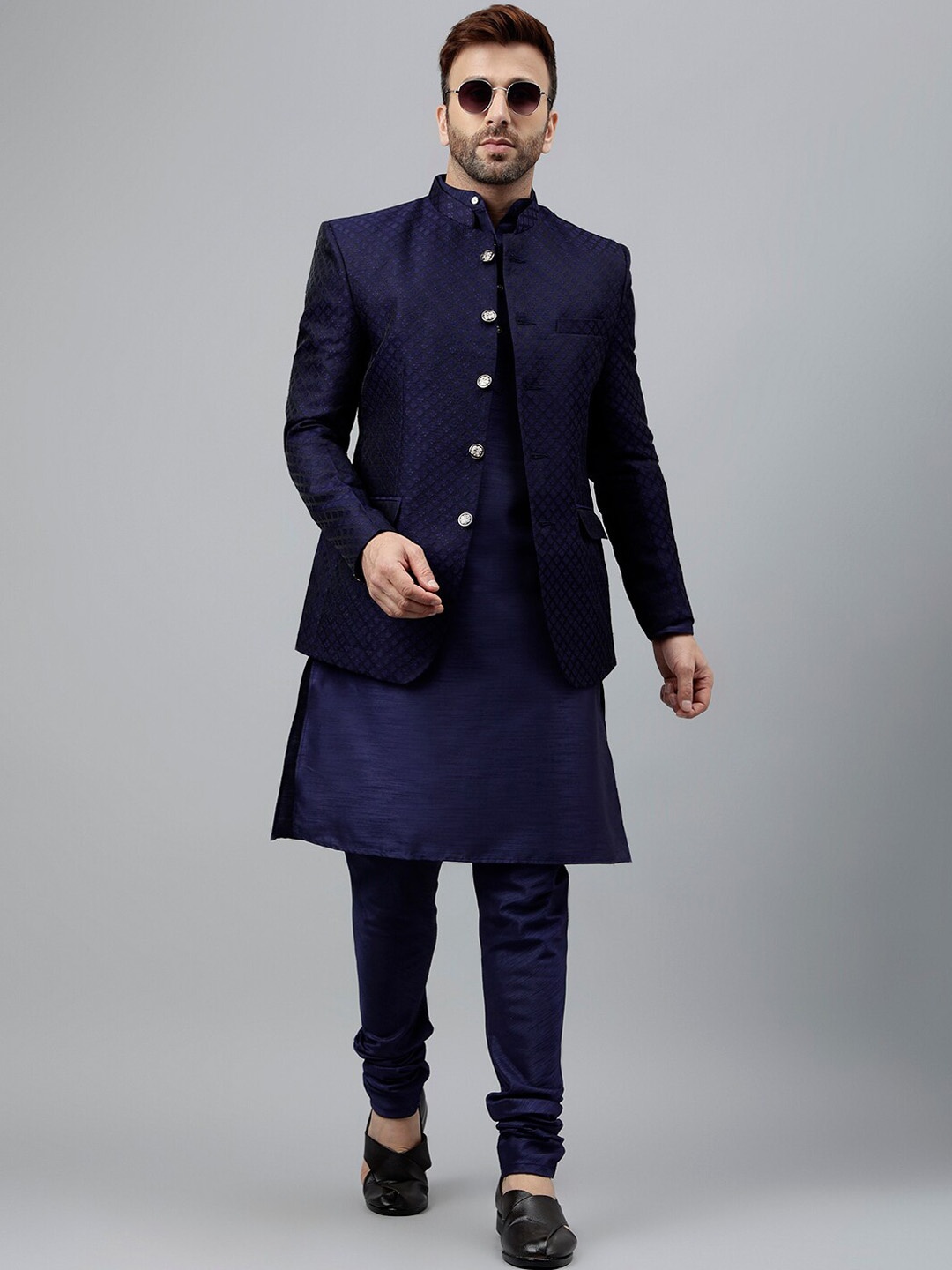 

Hangup Band Collar Straight Kurta & Churidar With Jacket, Navy blue