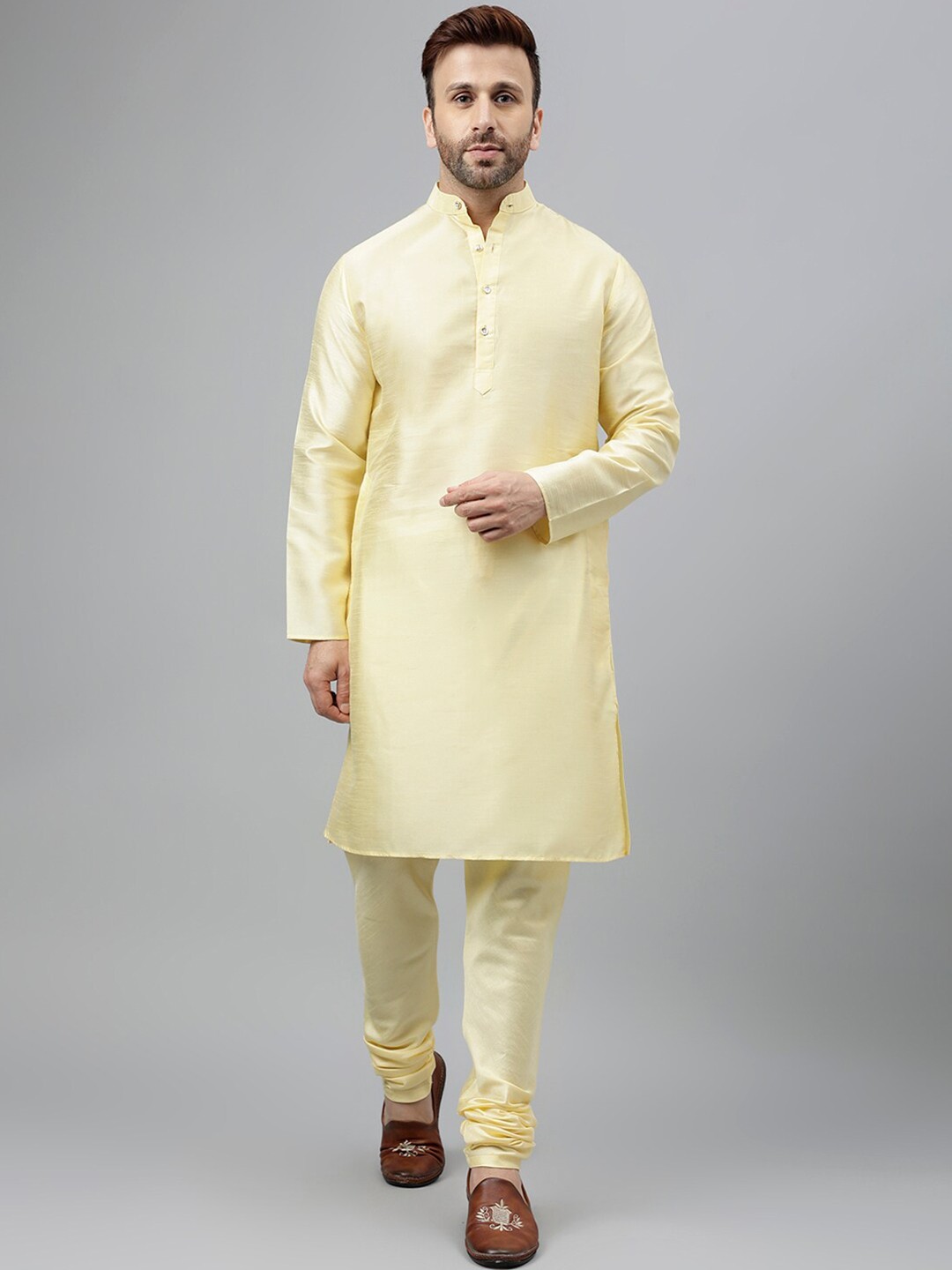 

Hangup Mandarin Collar Kurta with Churidar, Yellow