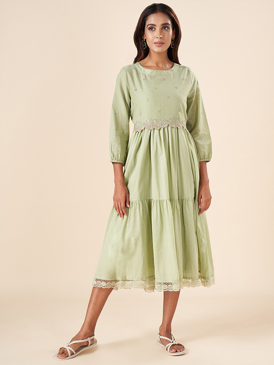 

AKKRITI BY PANTALOONS Floral Embroidered Gathered Detailed Cotton Fit & Flare Midi Dress, Green