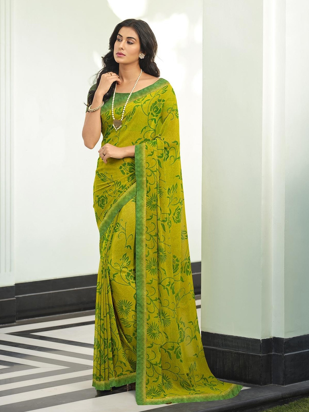 

Rangita Floral Printed Pure Georgette Saree, Lime green