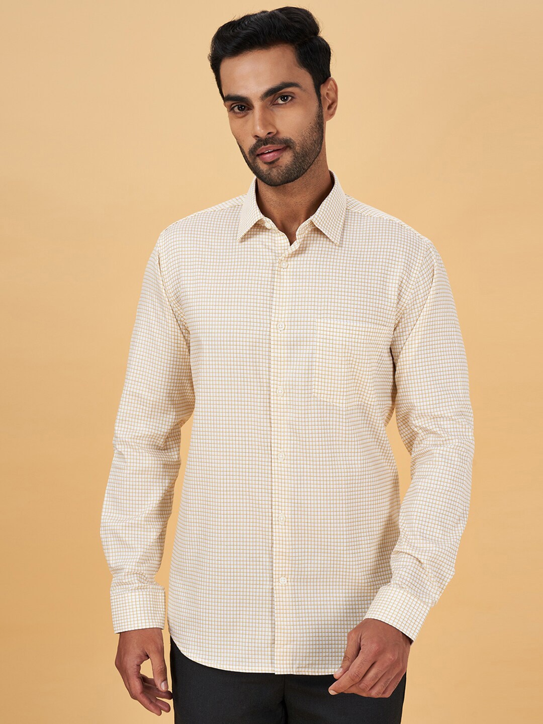 

BYFORD by Pantaloons Micro Checks Slim Fit Opaque Pure Cotton Casual Shirt, Yellow