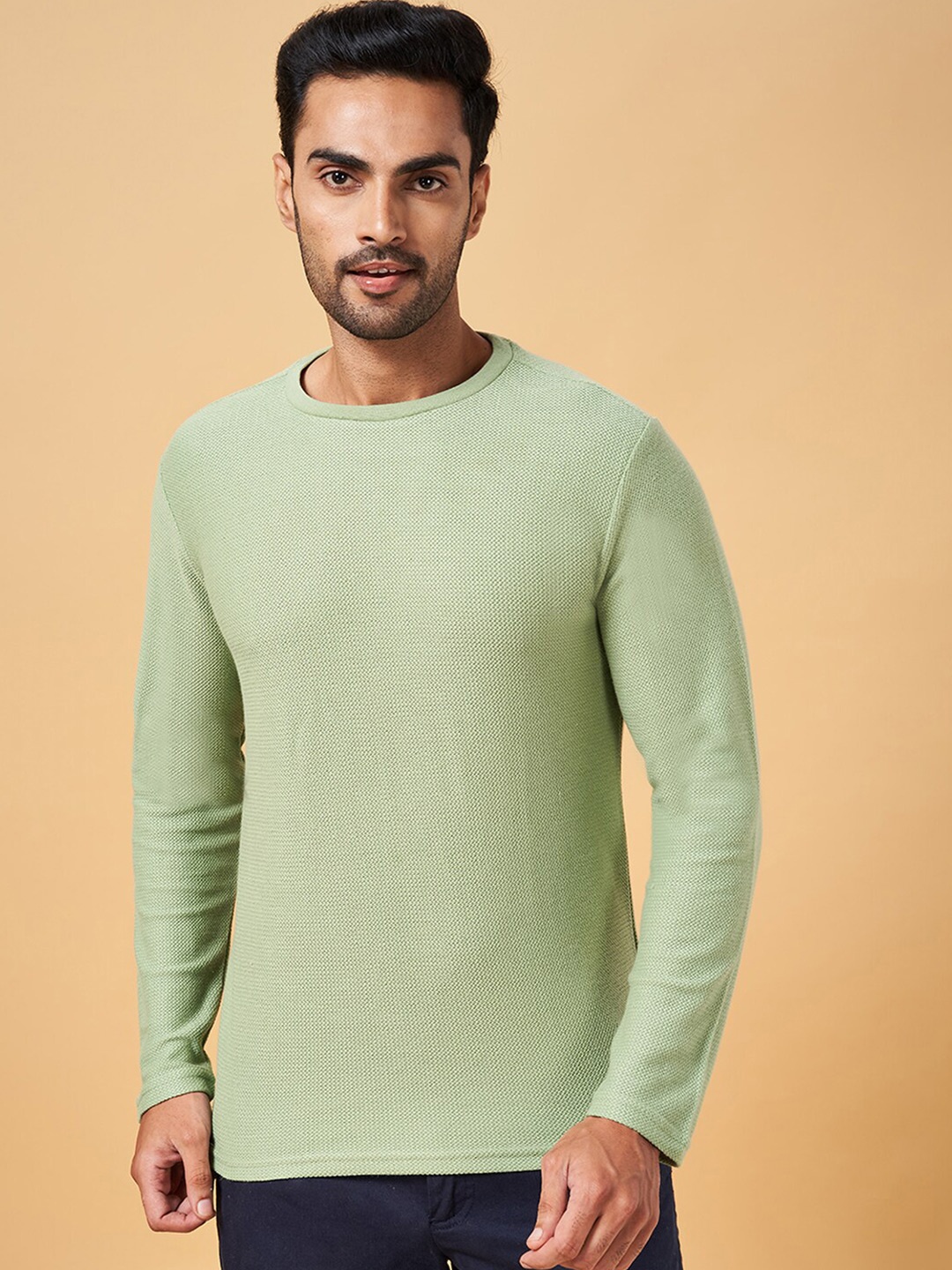 

BYFORD by Pantaloons Round Neck Slim Fit Cotton T-shirt, Green