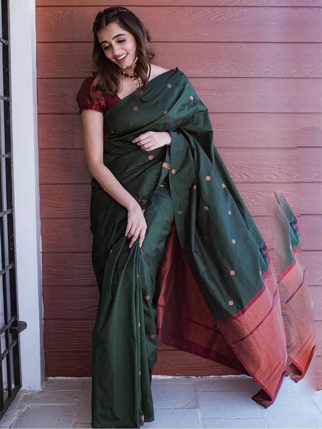 

TIEXA Woven Design Zari Pure Silk Banarasi Saree, Olive