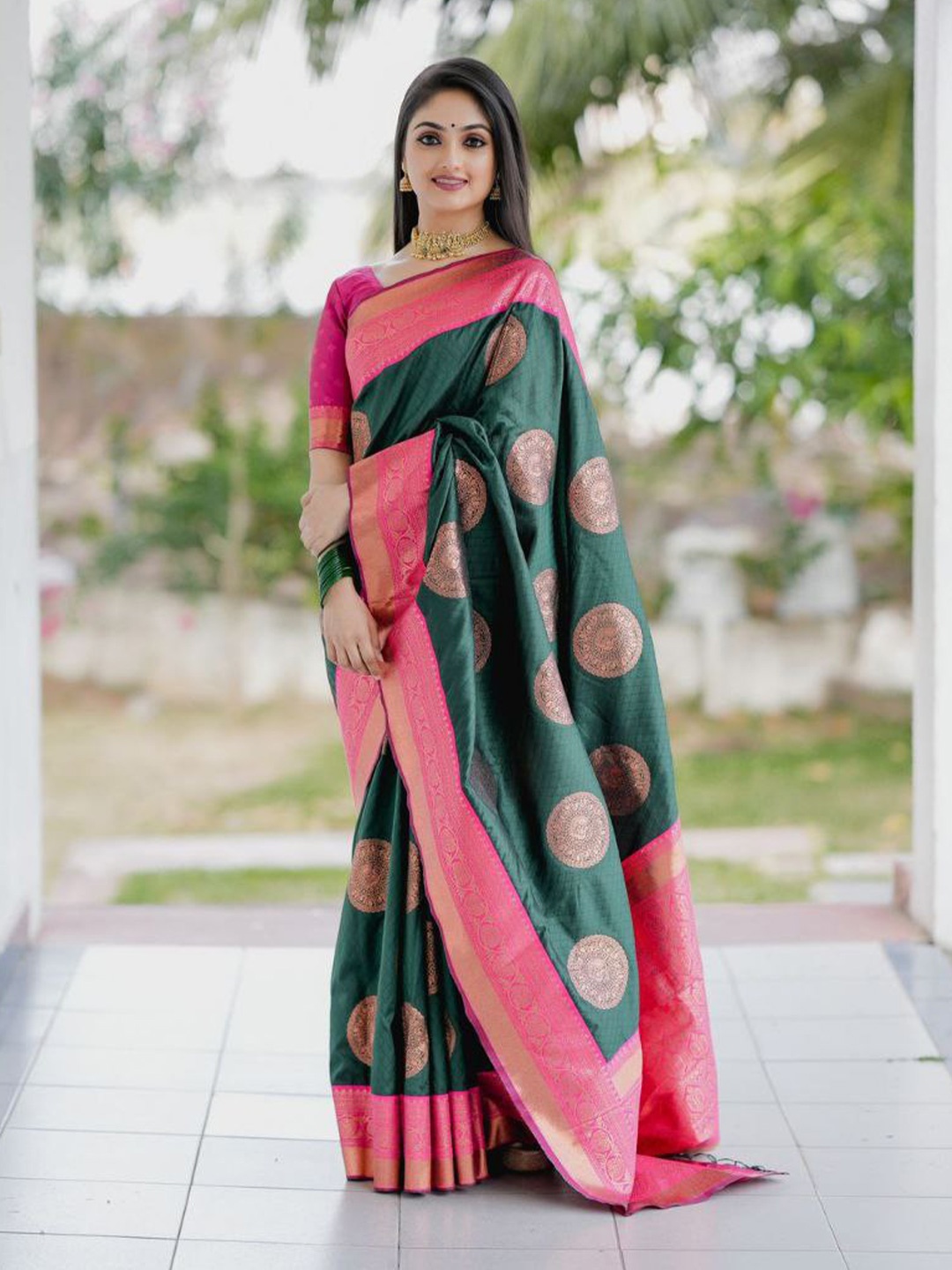 

TIEXA Woven Design Zari Pure Silk Banarasi Saree, Olive