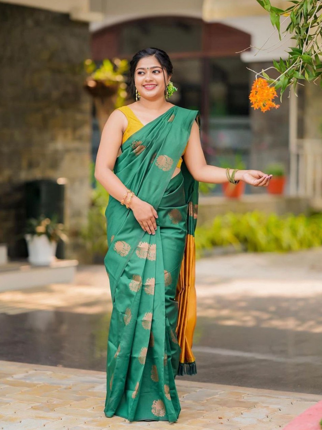 

TIEXA Ethnic Motif Ethnic Motifs Zari Pure Silk Banarasi Saree, Teal