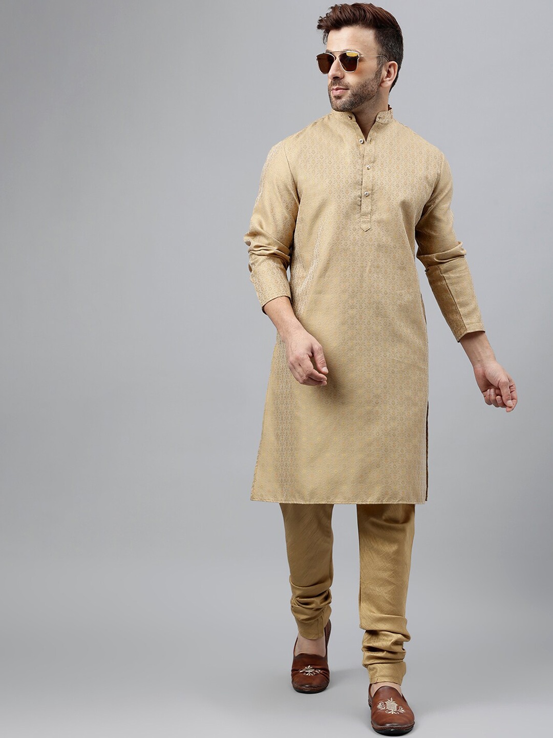 

Vgyaan Ethnic Motifs Jacquard Regular Kurta with Churidar, Khaki