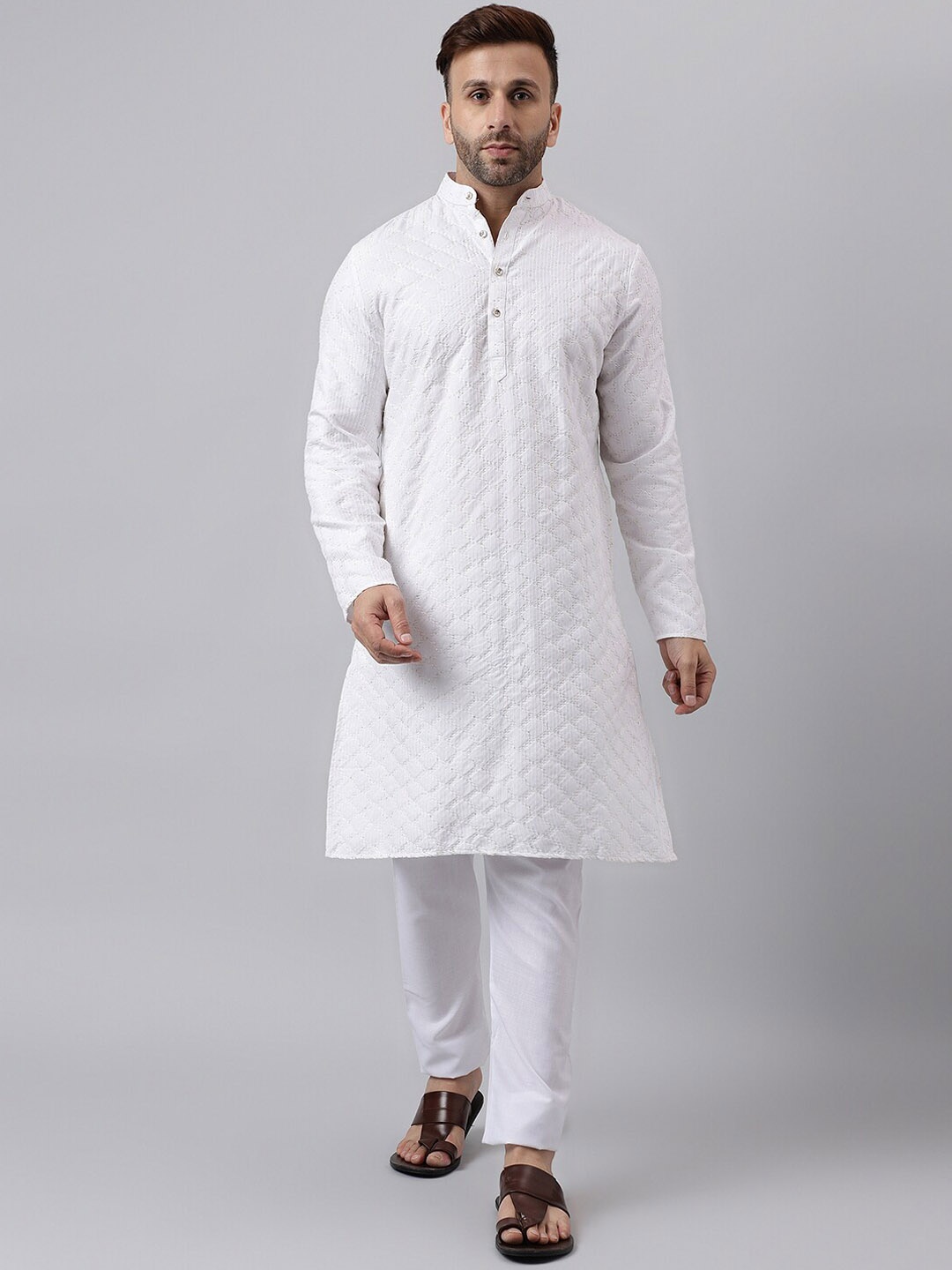 Vgyaan Geometric Embroidered Kurta With Pyjamas, White