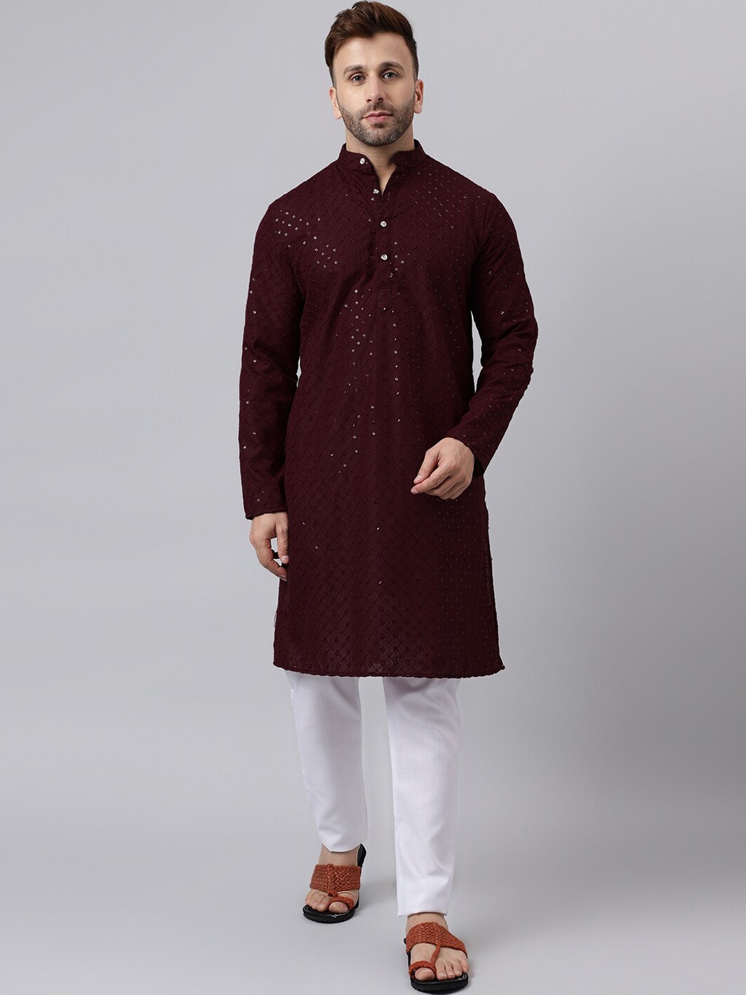 

Vgyaan Ethnic Motifs Embroidered Regular Thread Work Kurta With Pyjamas, Maroon