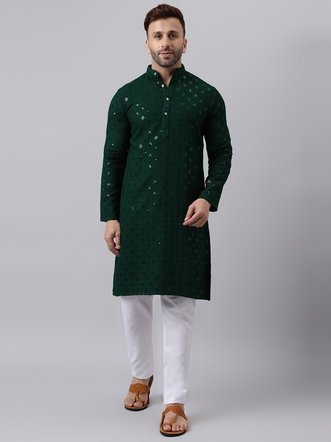 

Vgyaan Ethnic Motifs Embroidered Regular Sequinned Kurta with Pyjamas, Green