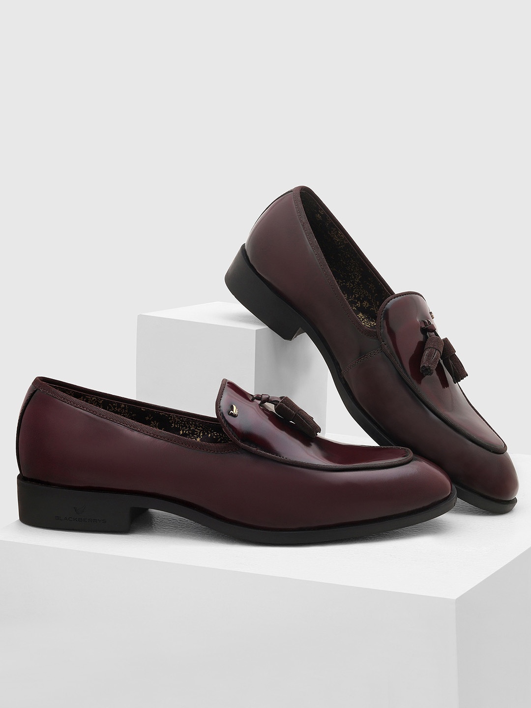 

Blackberrys Men Round Toe Leather Formal Loafers, Burgundy