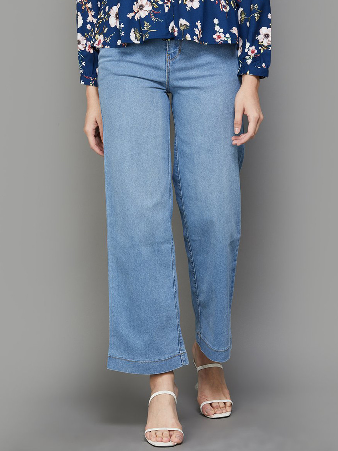 

Xpose Women Comfort Wide Leg High-Rise Light Fade Clean Look Stretchable Jeans, Blue