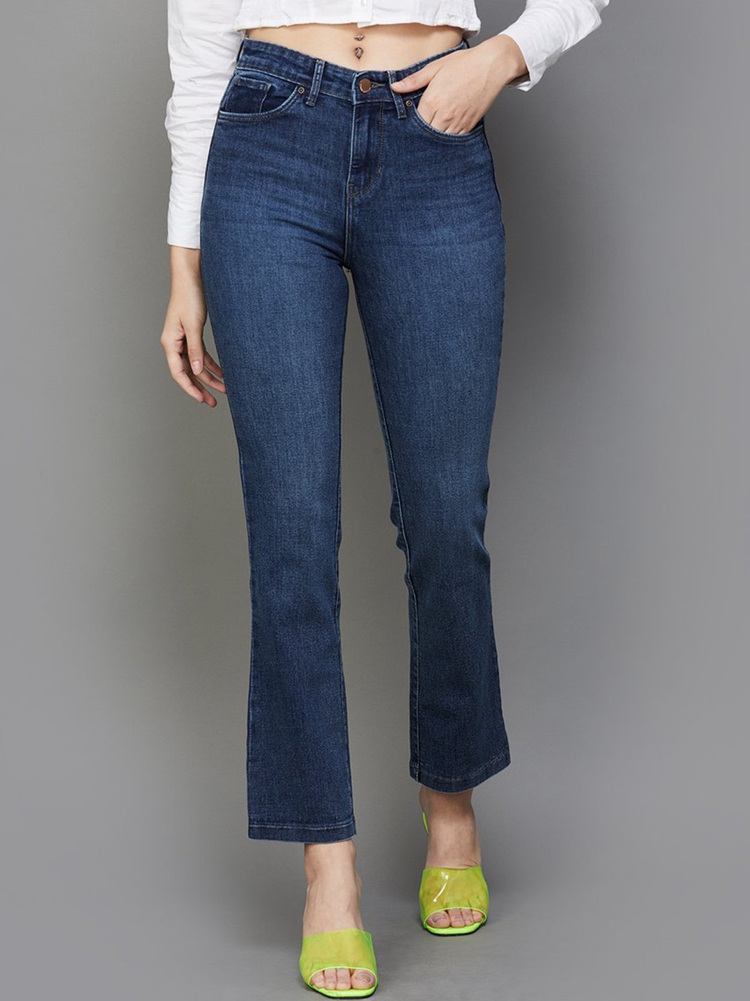 

Xpose Women Comfort Bootcut High Rise Clean Look Light Fade Stretchable Jeans, Navy blue