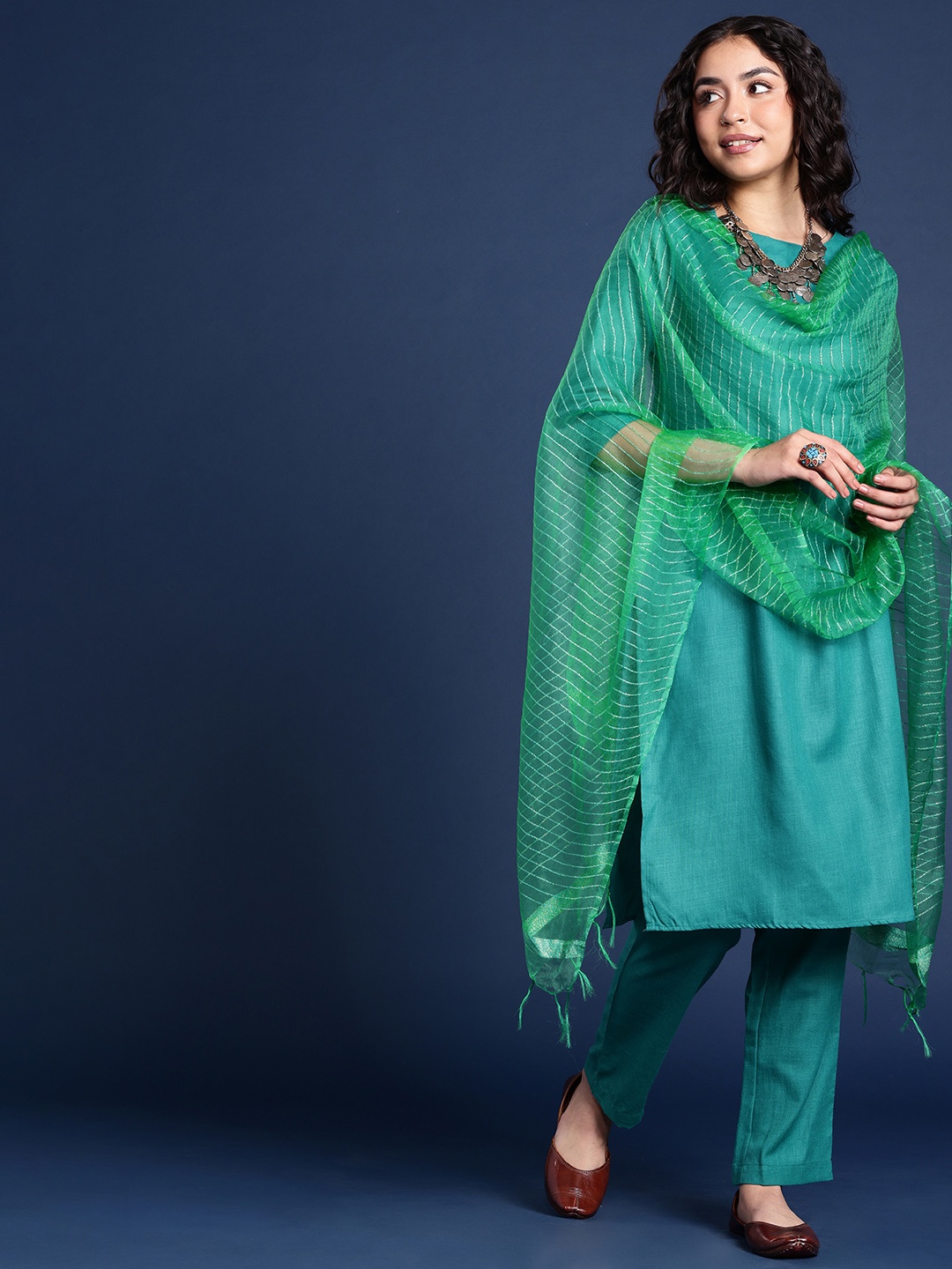 

Taavi Striped Dupatta, Green