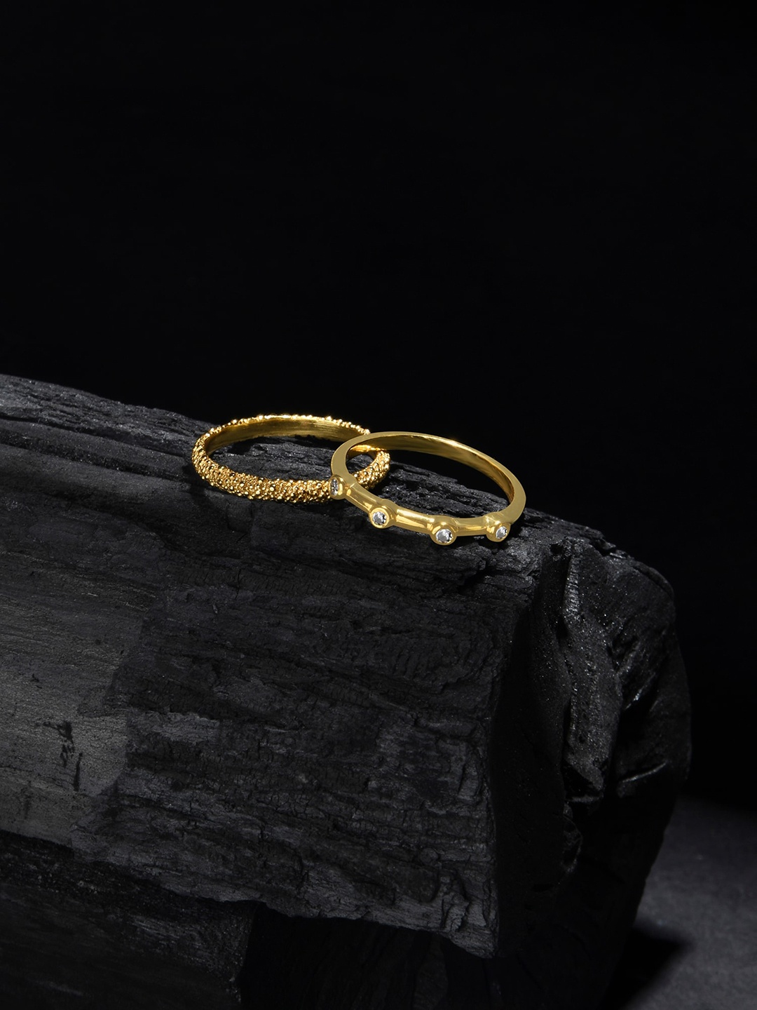 

Accessorize London Set of 2 14K Gold Plated Z Gold Sparkle Rings