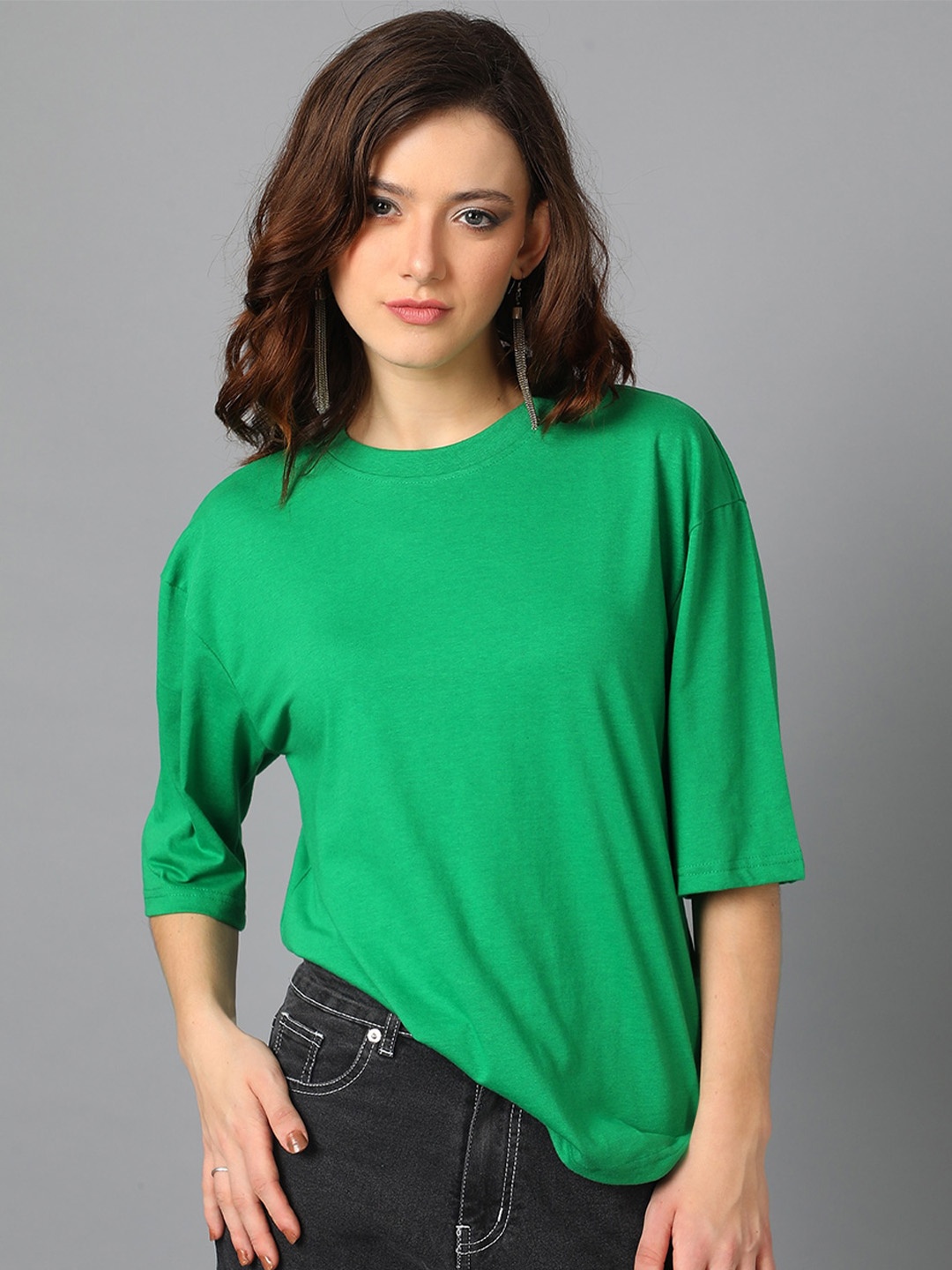 

KOTTY Basics Round Neck Drop-Shoulder Sleeves Oversized T-shirt, Green