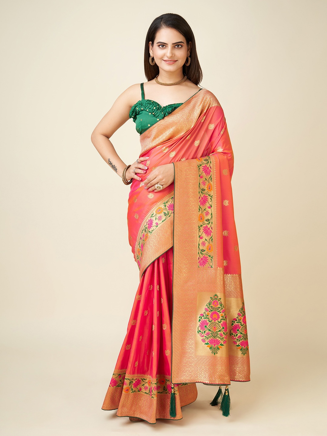

Trendmalls Woven Design Zari Banarasi Saree, Pink