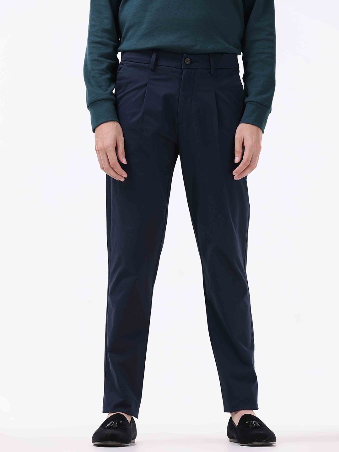 Tailoraedge Men Mid-Rise Tailored Slim Fit Cotton Pleated Trousers, Navy blue