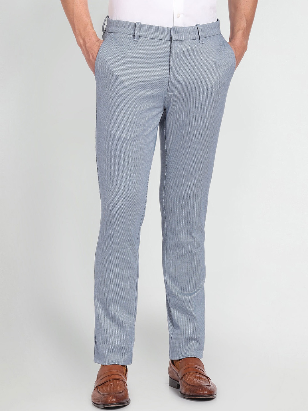 

Arrow New York Men Autoflex Dobby Trousers, Blue