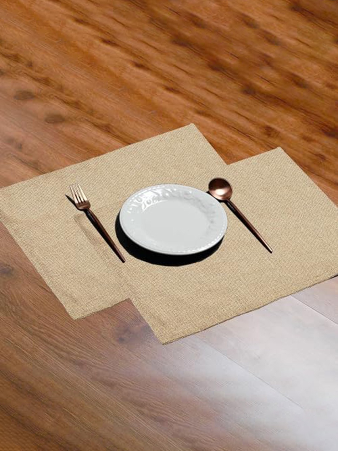

Lushomes Beige 6 Pieces Jute Rectangular Table Placemats