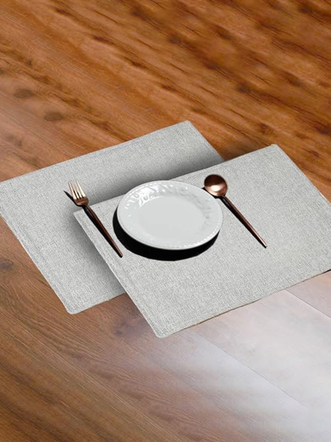 

Lushomes Grey 4 Pieces Jute Rectangular Table Placemats