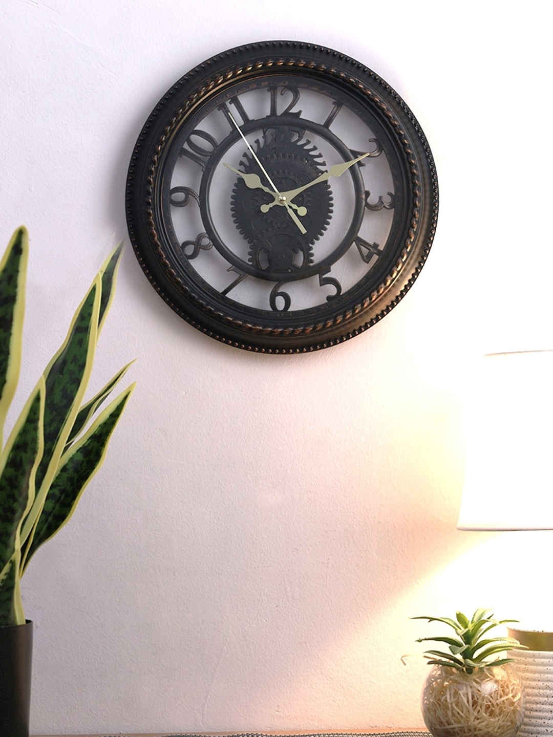 

House Of Accessories Black Vintage Wall Clock