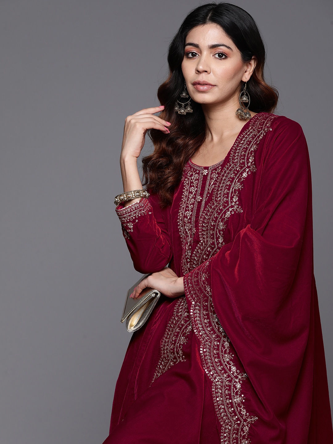 

Libas Women Floral Yoke Design Panelled Sequinned Velvet Kurta with Palazzos & Dupatta, Red