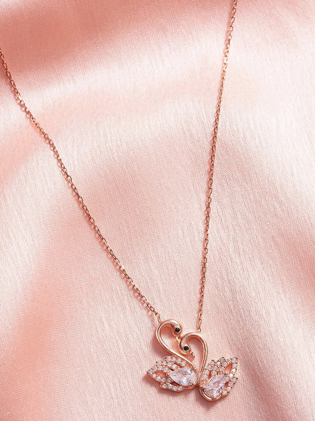

VAGHBHATT Rose Gold Plated Pendant With Chain