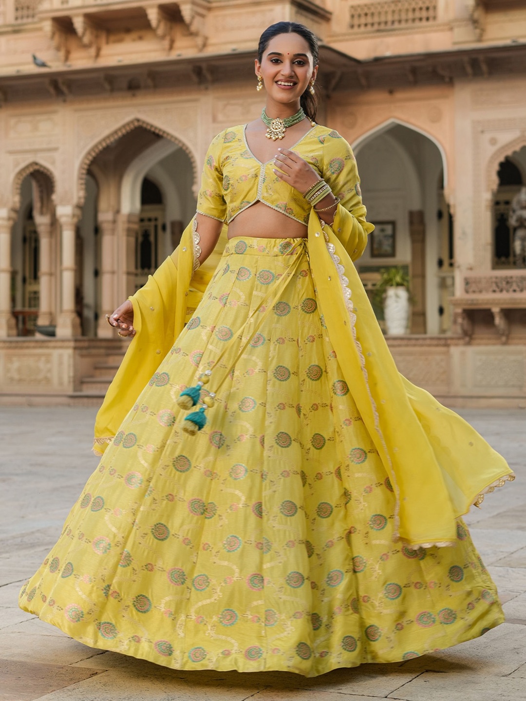 

EverBloom Ethnic Motifs Woven Design Ready to Wear Lehenga & Blouse With Dupatta, Yellow