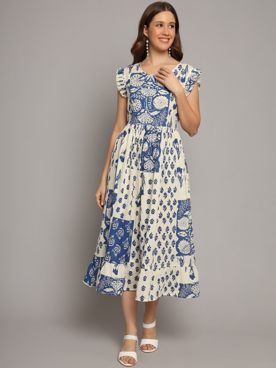 

DECKEDUP Floral Printed Flutter Sleeves Cotton Fit & Flare Midi Dress, Blue