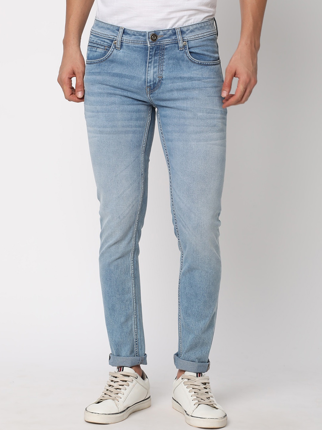 

R&B Men Skinny Fit Clean Look Light Fade Whiskers Cotton Jeans, Blue