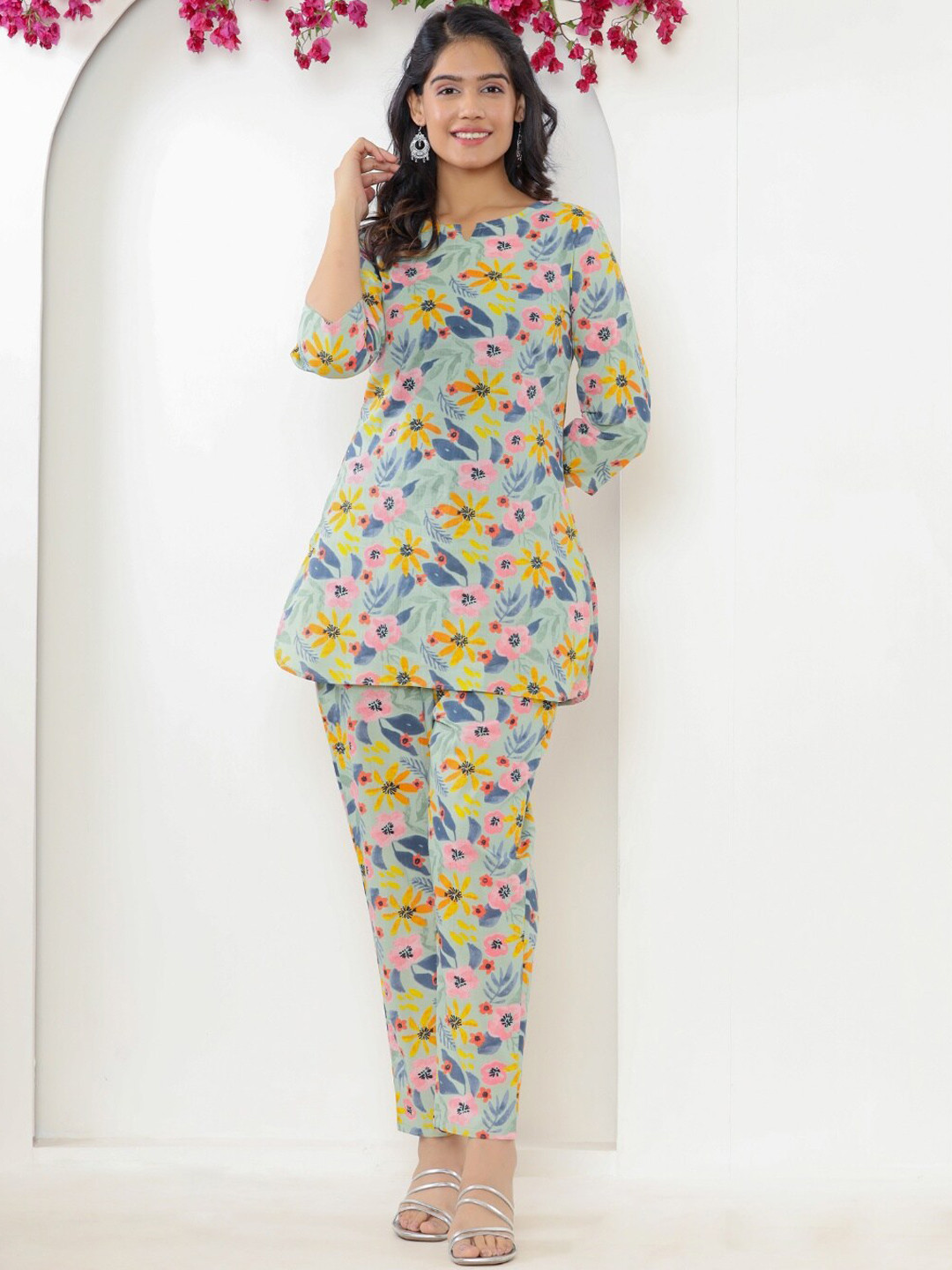 

VEDANA Floral Printed Pure Cotton Top With Trousers, Sea green